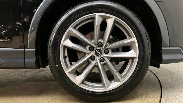 Audi Q3 35 TFSI Black Edition 5dr Petrol Estate